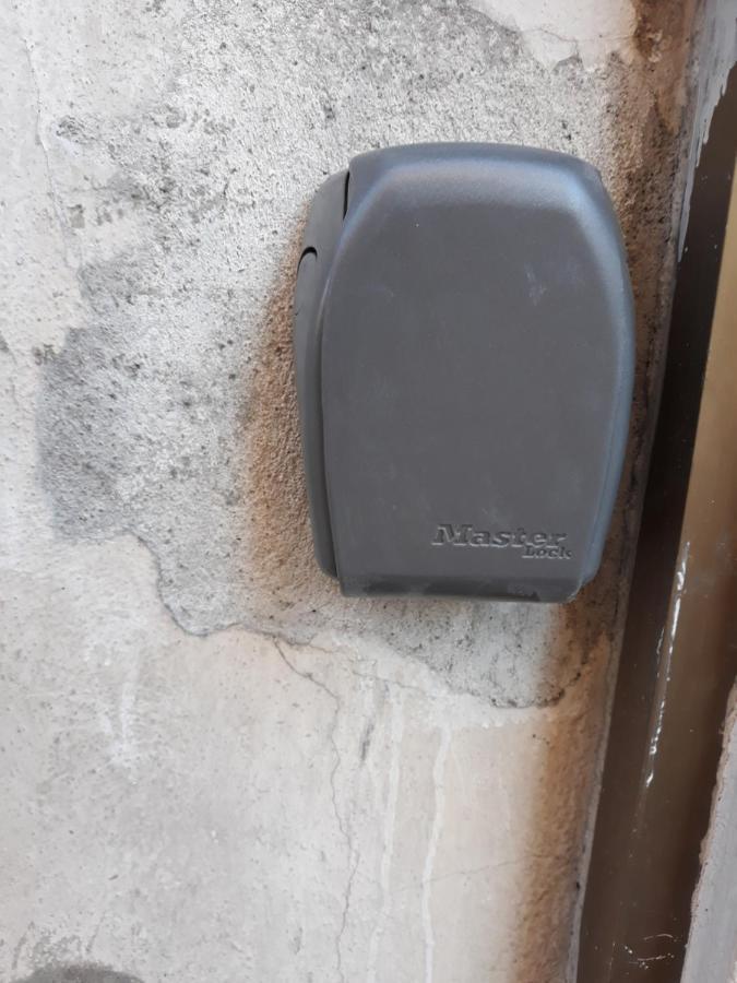 5 Minutes Des Arenes, Parking Gratuit, 6 Couchages Nîmes Exterior foto
